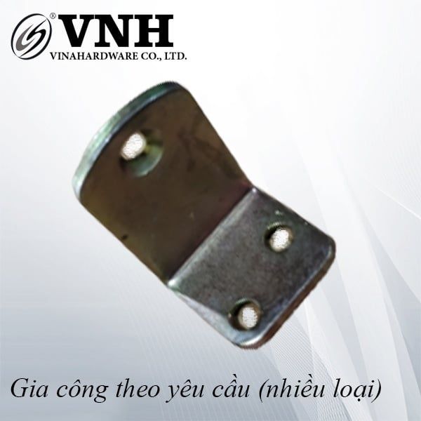 Pat ( Bas) sắt vuông kích thước 26x26x40x3mm, xi bảy màu - VNH262640