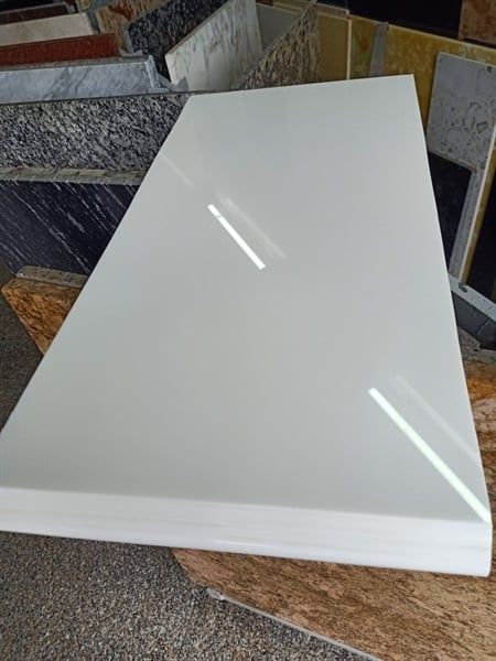 Mặt đá Ceramic màu trắng - MD140810W