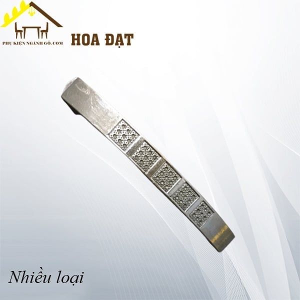 Tay nắm cong nhẹ Vinahardware có đính đá - HD0021D96