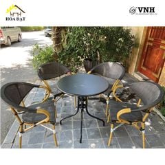 Khung Bàn Tròn Sân Vườn Ngoài Trời Vinahardware- Gia công khung theo yêu cầu