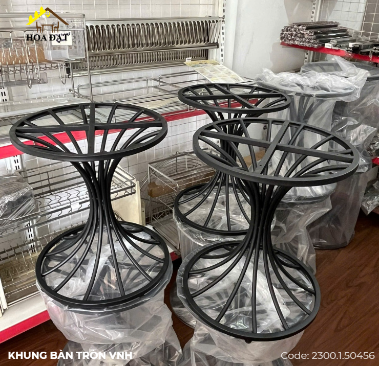 Khung bàn tròn Vinahardware kích thước 500x450mm, sơn đen tĩnh điện - Kiểu dáng loa kèn - VNH500450