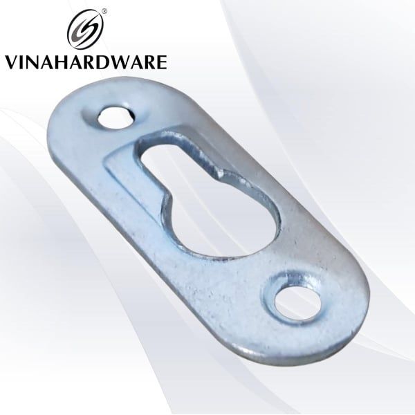Khuôn logo pat (bas) sắt móc treo Vinahardware, xi mạ kẽm 45x17mm - KHUONP9828 - HDBF372