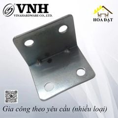 Pat ( Bas) sắt bốn lỗ, 33x27x1.2mm - P3530