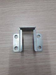 Pat ( Bas) chữ U trắng VNH BB1025W-BB1025W
