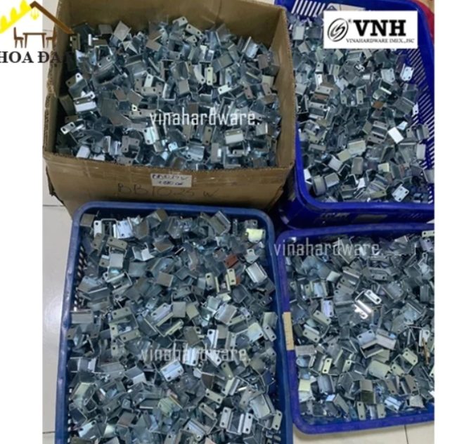 Pat ( bas) sắt giường Vinahardware kích thước 38x44x28mm VNH BB1026W-BB1026W