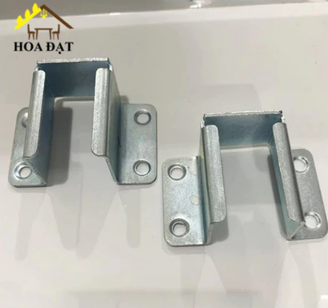 Pat ( Bas) chữ U trắng VNH BB1025W-BB1025W