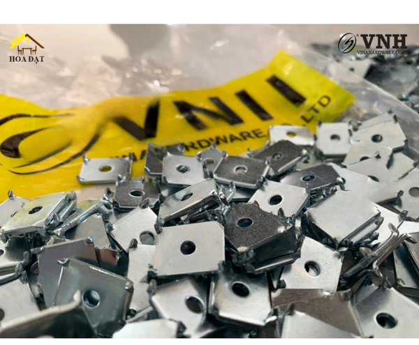 Pat ( Bas) sắt xi trắng Vinahardware kích thước 18x14 - VNH292365003