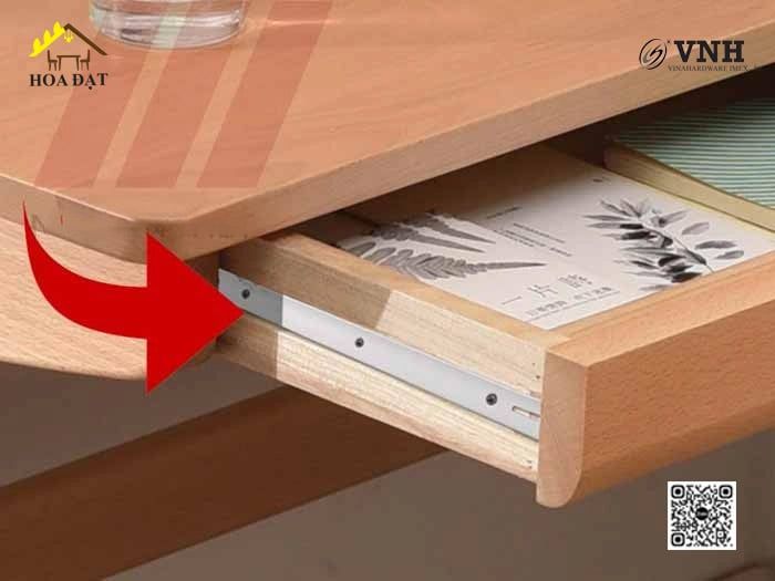 Ray trượt đơn Vinahardware màu trắng-DS300W6