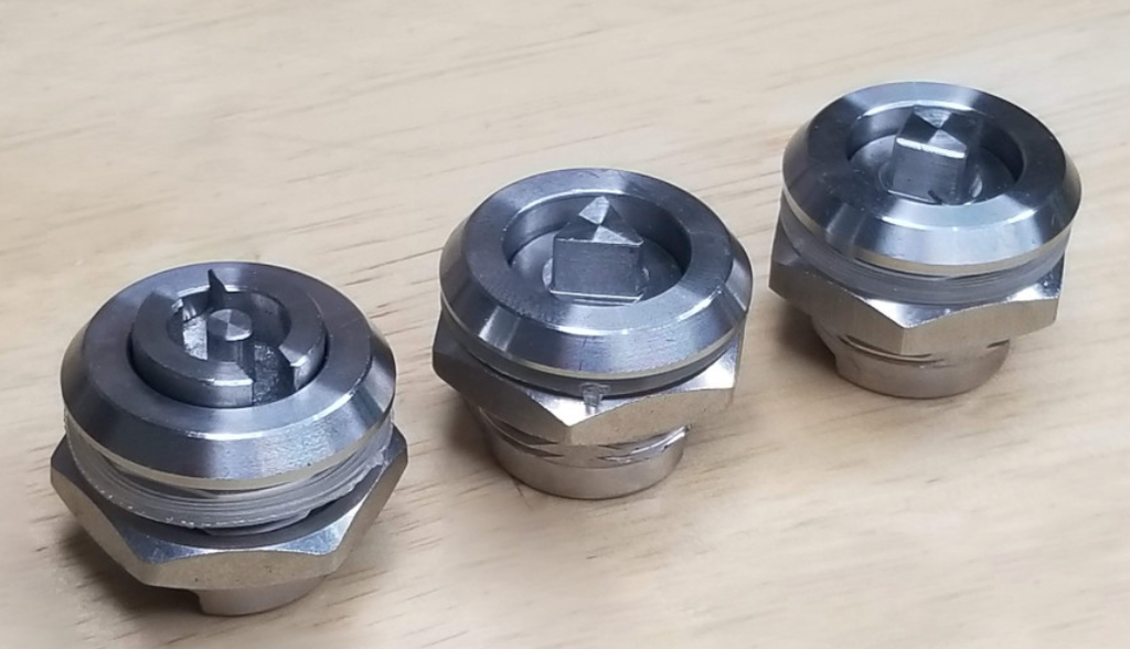 Khóa tủ điện Vinahardware, bas hình lưỡi gà - KT002512