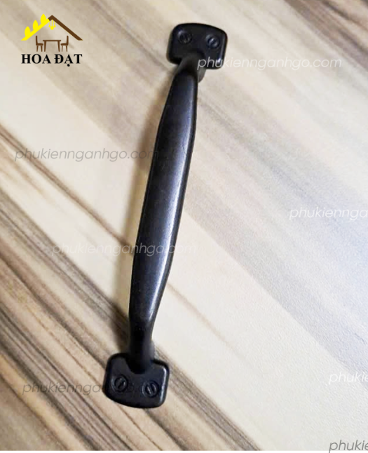 Tay nắm cửa tâm lỗ 96mm Vinahardware - HD1096GC