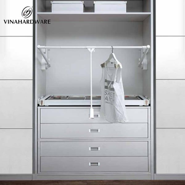 Kệ mắc quần áo có tay kéo di động Vinahardware Inox sâu 150mm, cao 800mm, lọt lòng 764-1064mm