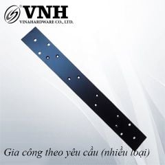 La sắt sơn đen Vinahardware kích thước 5x80x646mm-SP028558