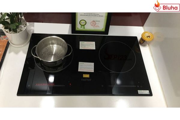 Bếp từ Faster FS 712I