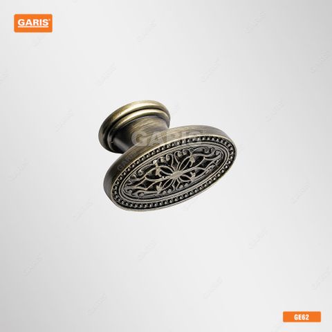 Tay nắm cổ điển Garis dạng tay nắm, màu đồng  GE62.0
