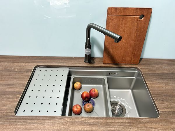 Vòi rửa bát Gento GT- 205 New Nikel