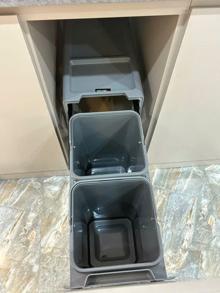 Thùng rác đôi cánh kéo âm tủ Grandx Waste Bin XW.D30M