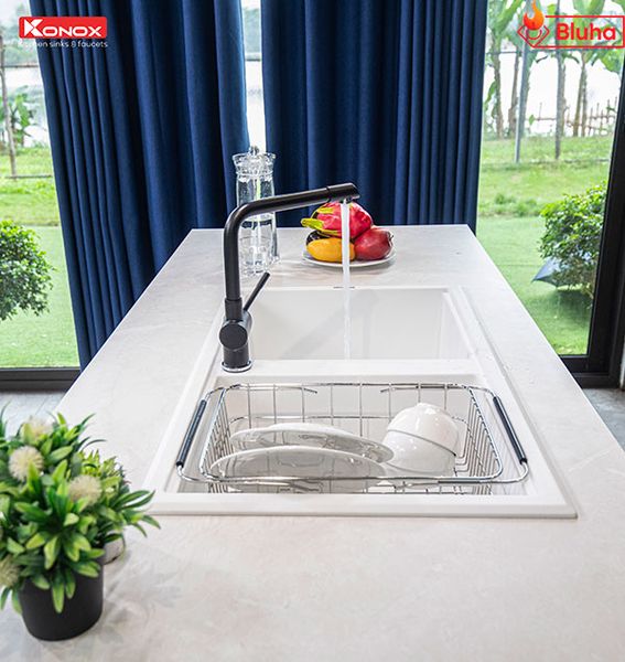 Vòi rửa bát Konox Felix Black