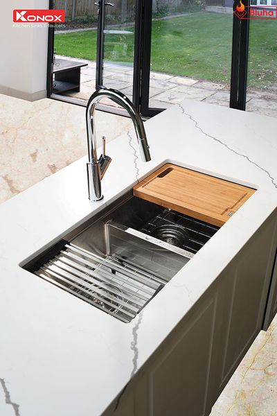 Vòi rửa bát rút dây Ponte Chrome