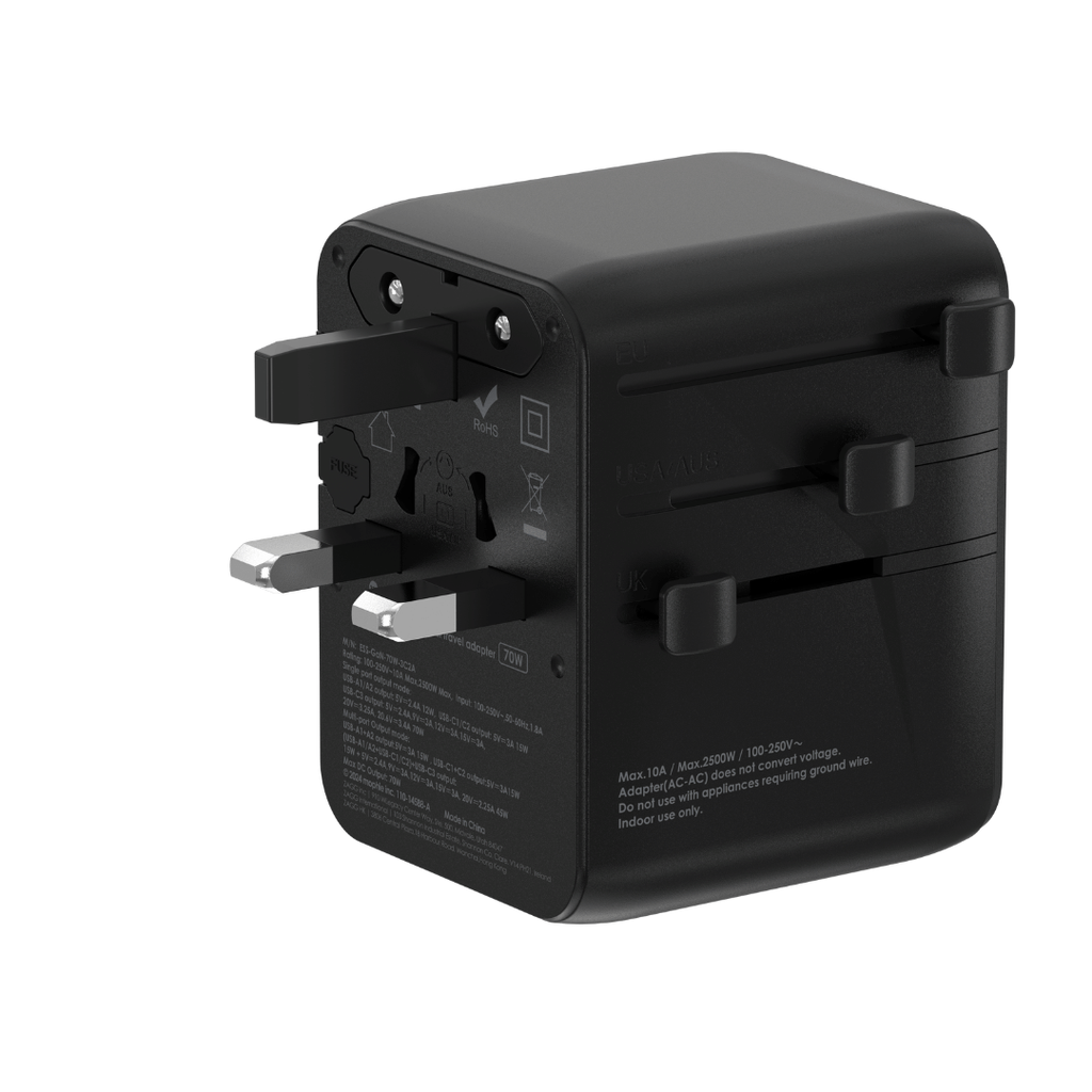 Mophie Essentials GaN 70W universal travel adaptor