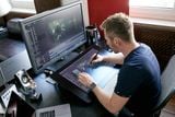 Wacom Cintiq Pro 24 Pen & Touch (DTH-2420)