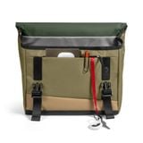 Tomtoc Slash-T27 Shoulder Bag 6.5L (Lên đến 11-inch) - Green