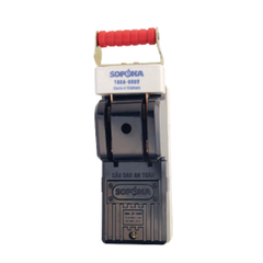 Cầu dao đế sứ cực đúc SOPOKA D34