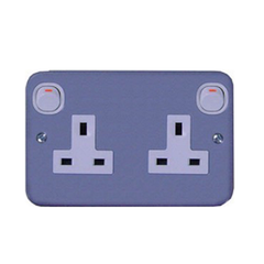 Bộ ổ cắm đôi 3 chấu 13A có công tắc, mặt kim loại Schneider ESM25_G19