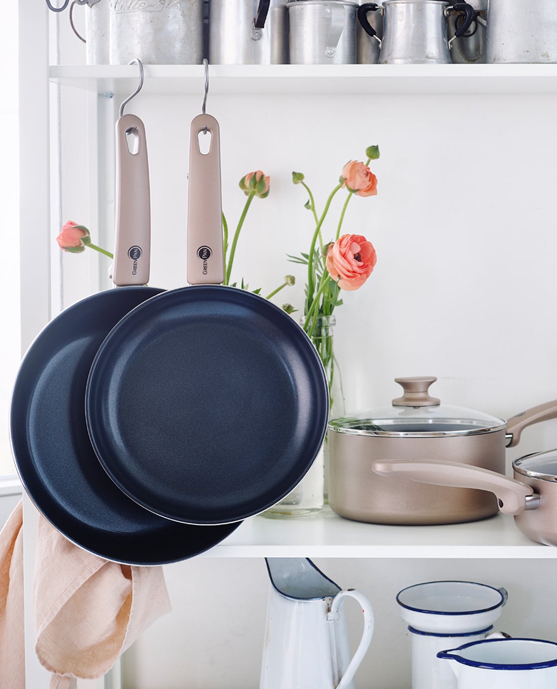 GREENPAN - Chảo chống dính Cambridge Bronze 28cm