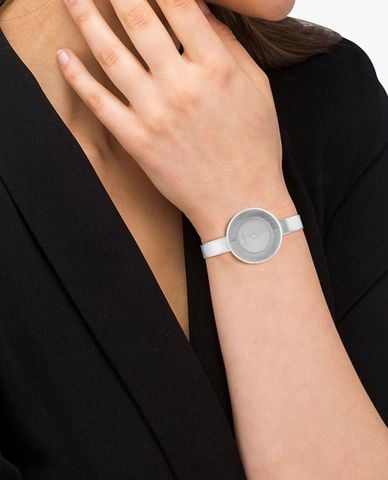  Calvin Klein - Đồng hồ nữ dây lưới Confidence Bangle 32mm 