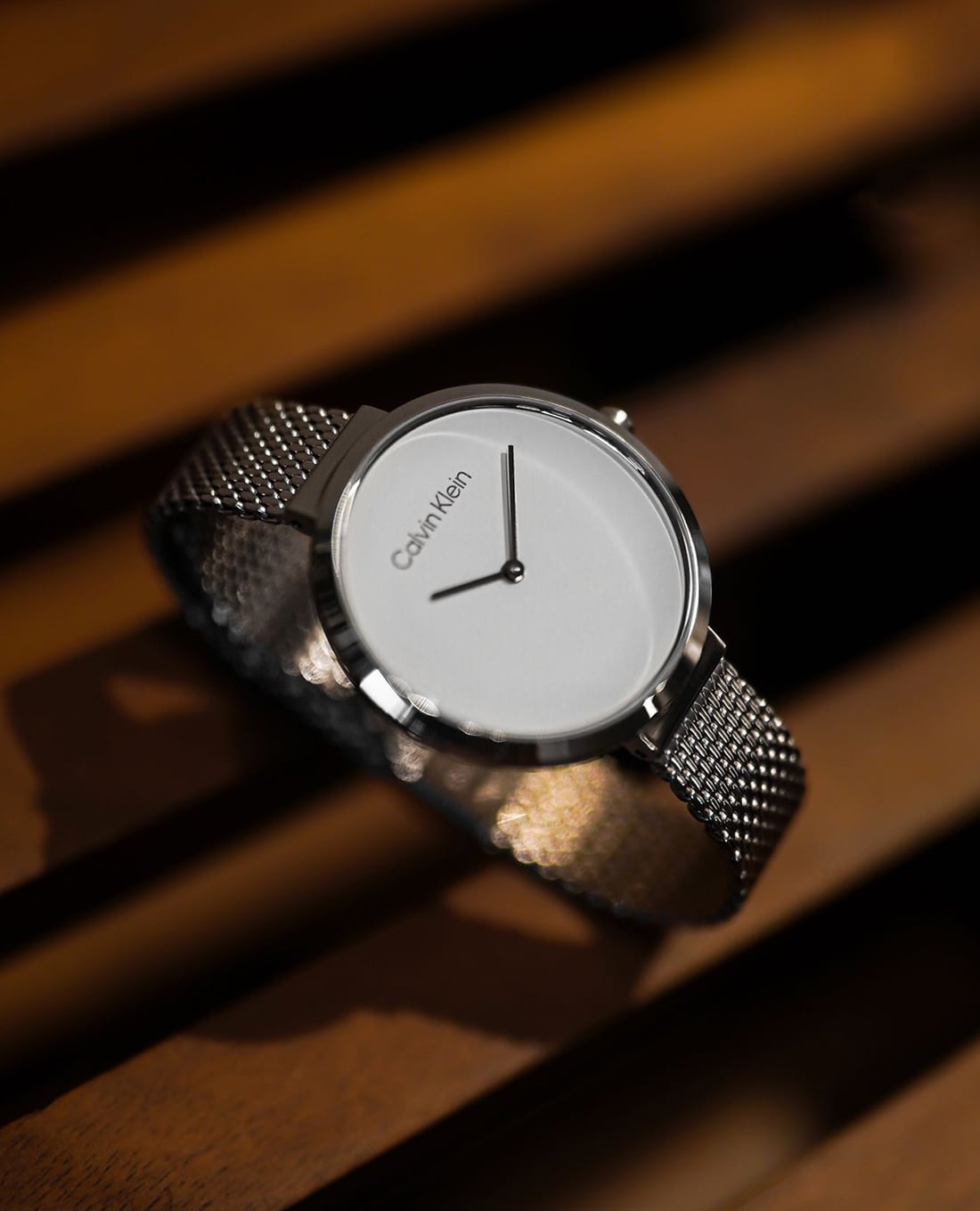 Calvin Klein - Đồng hồ nữ dây lưới Minimalistic T Bar 36mm