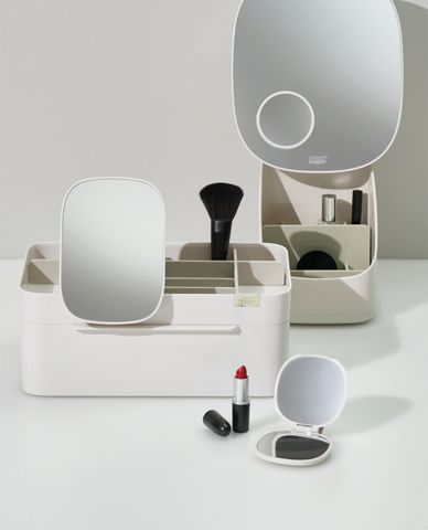  JOSEPH JOSEPH - Gương trang điểm cầm tay Viva Make Me Up 