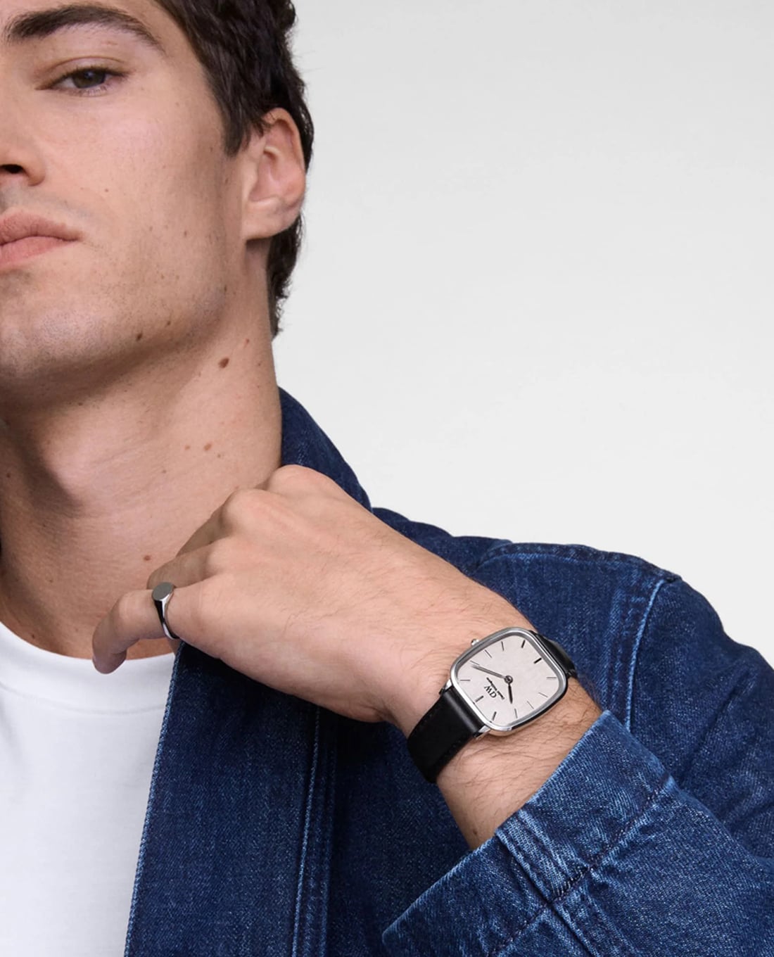 DANIEL WELLINGTON - Đồng hồ nam Marlon Sheffield Linen 36.3mm