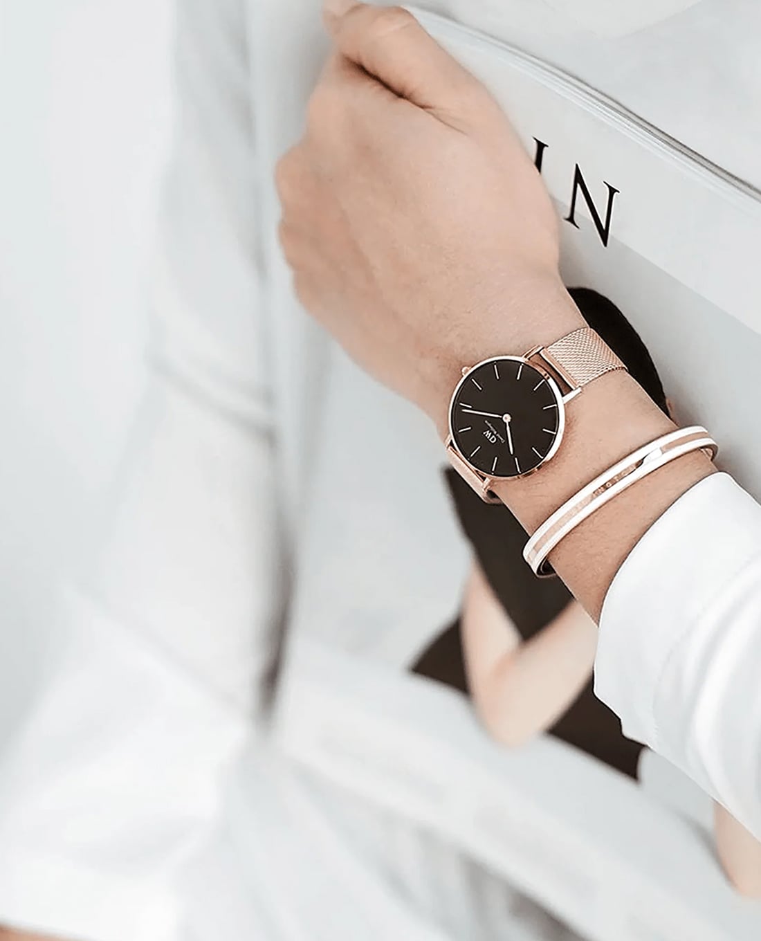 DANIEL WELLINGTON - Vòng đeo tay nữ khắc logo Emalie Slim