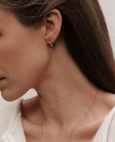  DANIEL WELLINGTON - Khuyên tai nữ dáng chữ C in logo Elan 