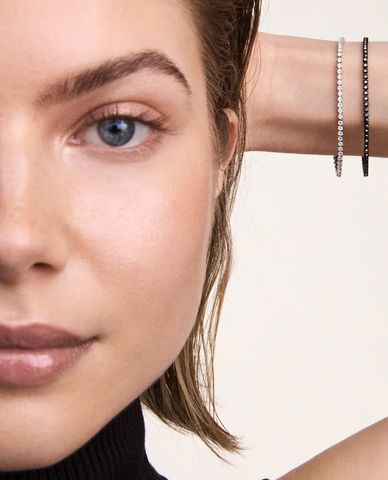  DANIEL WELLINGTON - Vòng đeo tay nữ Black Crystal Tennis 