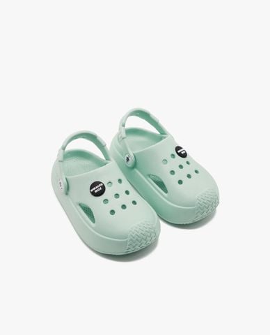  SNEAKERBUZZ - Giày clog trẻ em phối quai Famility 