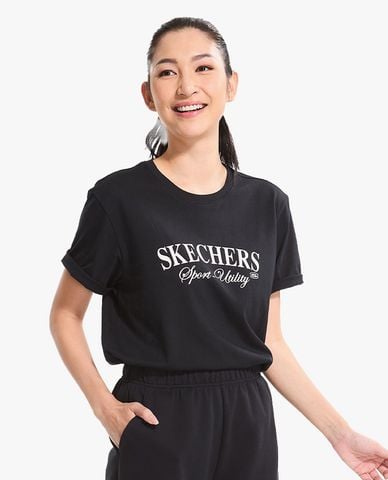  SKECHERS - Áo thun nữ cổ tròn tay ngắn Academia Iconic 