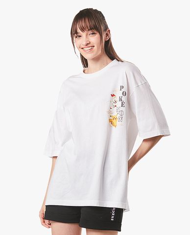  SKECHERS - Áo thun unisex ngắn tay phom suông CNY Pokémon 