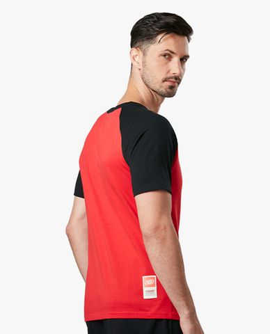  SKECHERS - Áo thun tay ngắn năng động We Bare Bears 