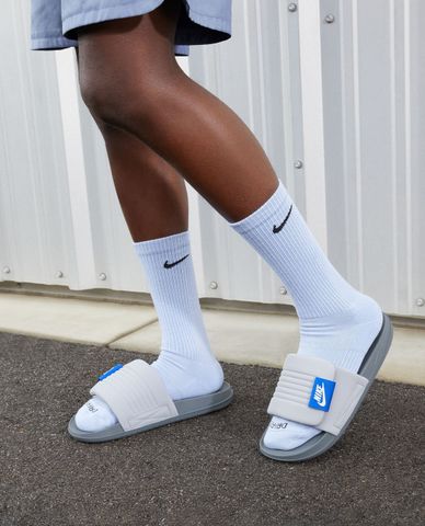  NIKE - Dép nam quai ngang bản vừa 