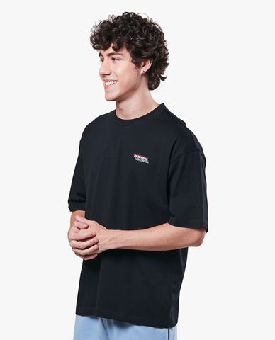  SKECHERS - Áo thun unisex ngắn tay phom suông Pokémon 