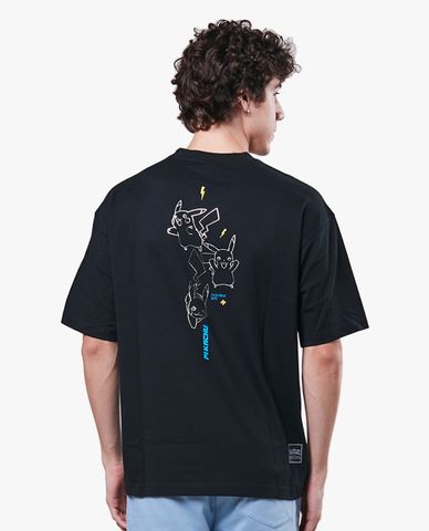  SKECHERS - Áo thun unisex ngắn tay phom suông Pokémon 