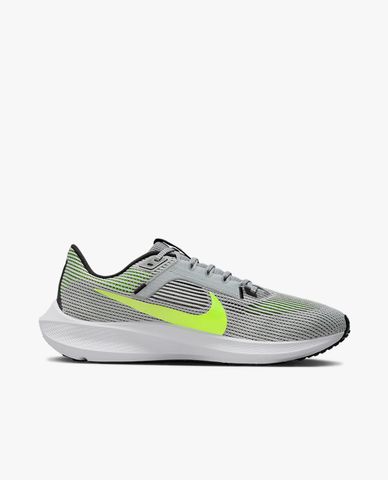  NIKE - Giày chạy bộ nam thời trang 
