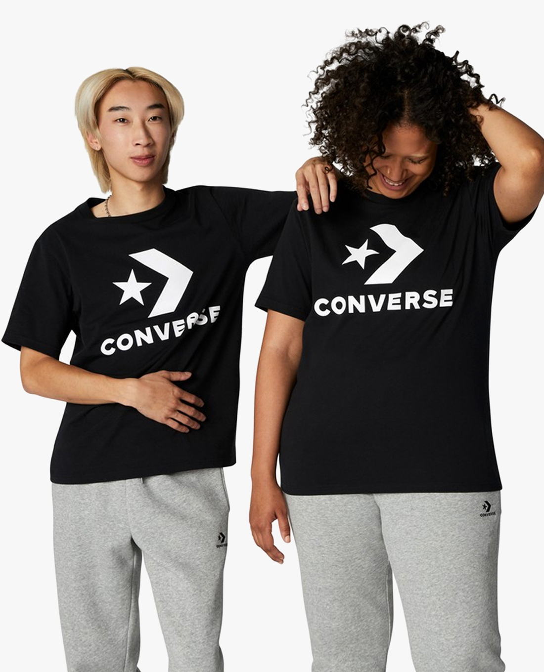 CONVERSE - Áo thun unisex cổ tròn tay ngắn Go To Embroidered Star Chevron