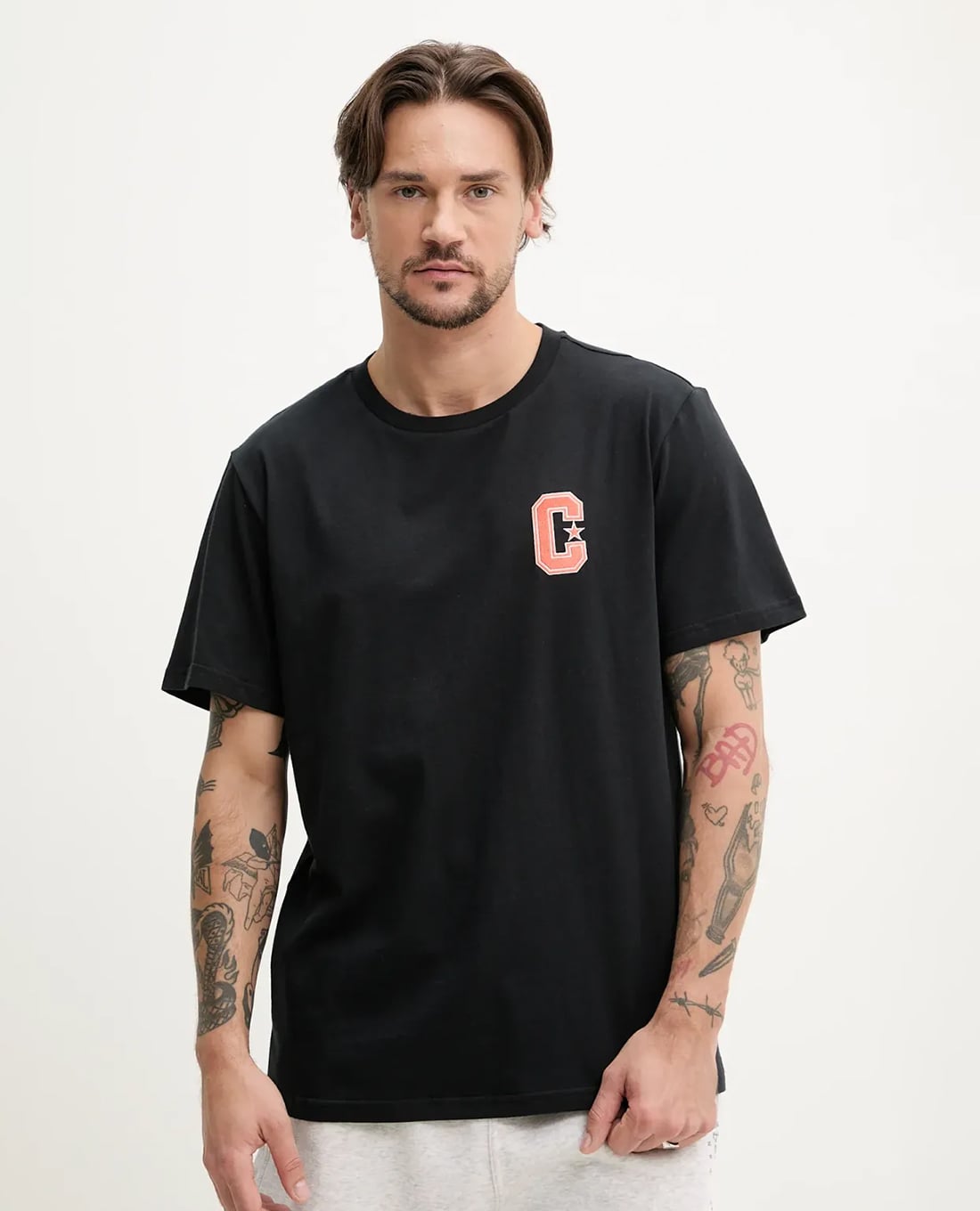 CONVERSE - Áo thun nam cổ tròn tay ngắn Retro Chuck Graphic