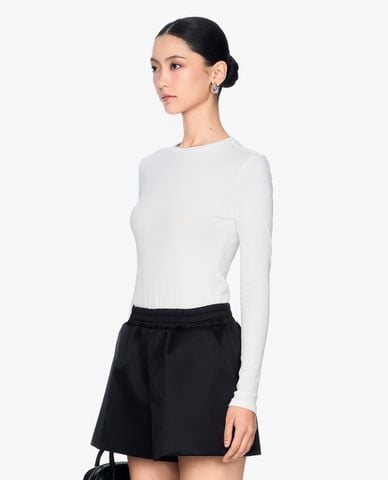  GIGI - Áo kiểu nữ cổ tròn tay dài phom ôm hiện đại 