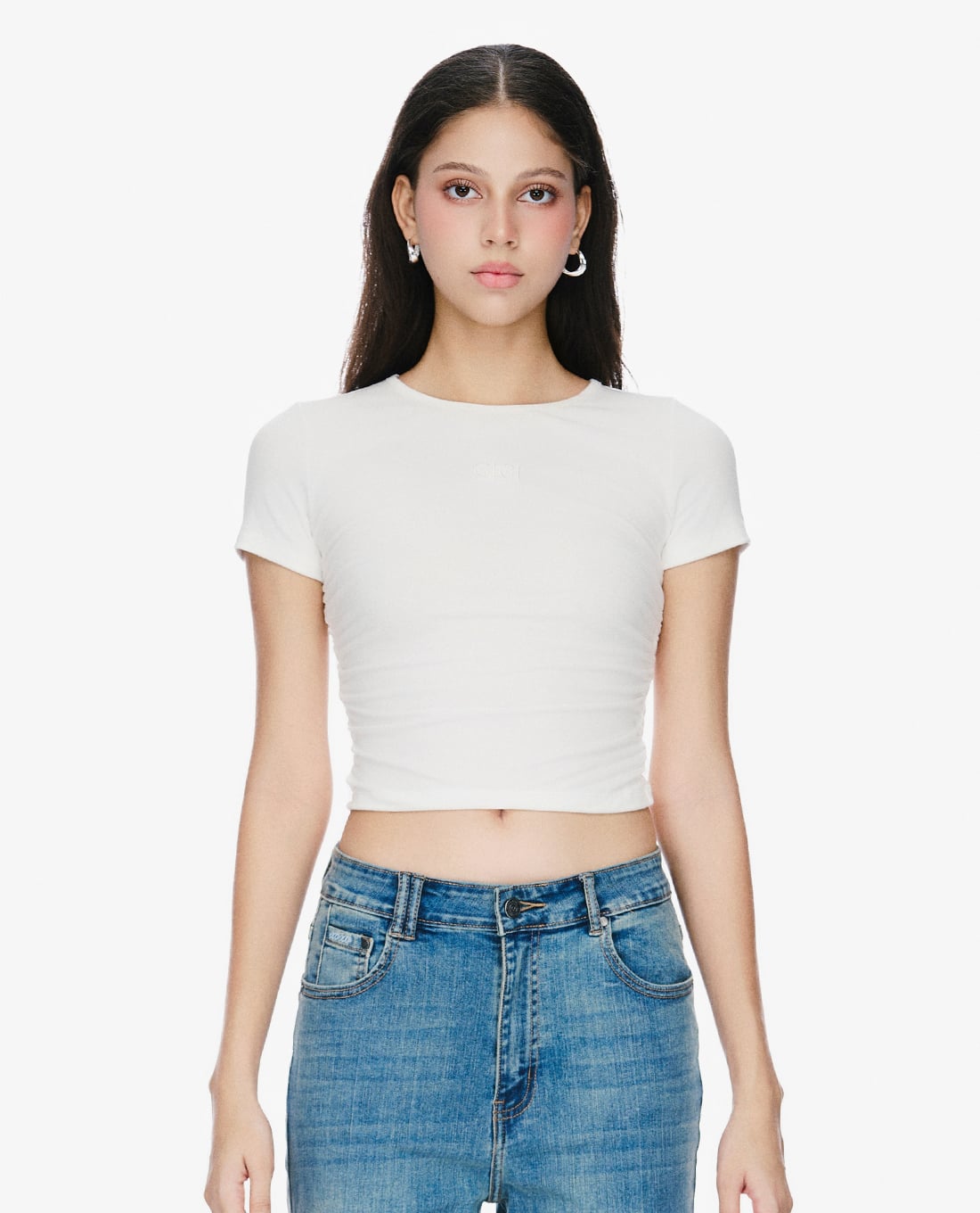 GIGI - Áo thun nữ cổ tròn tay ngắn phom ôm hiện đại