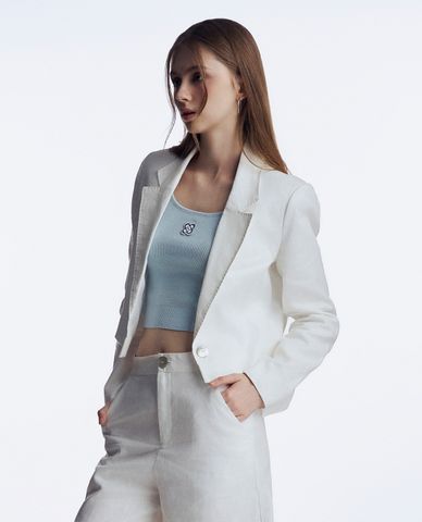  GIGI - Áo blazer nữ dáng ngắn phối nút cài năng động 