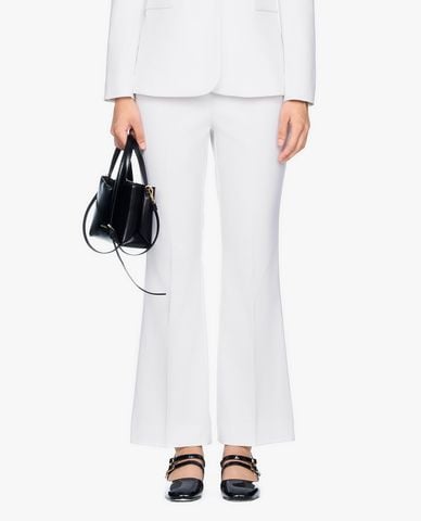  GIGI - Quần nữ ống loe phom ôm thời trang 