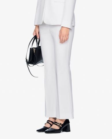  GIGI - Quần nữ ống loe phom ôm thời trang 